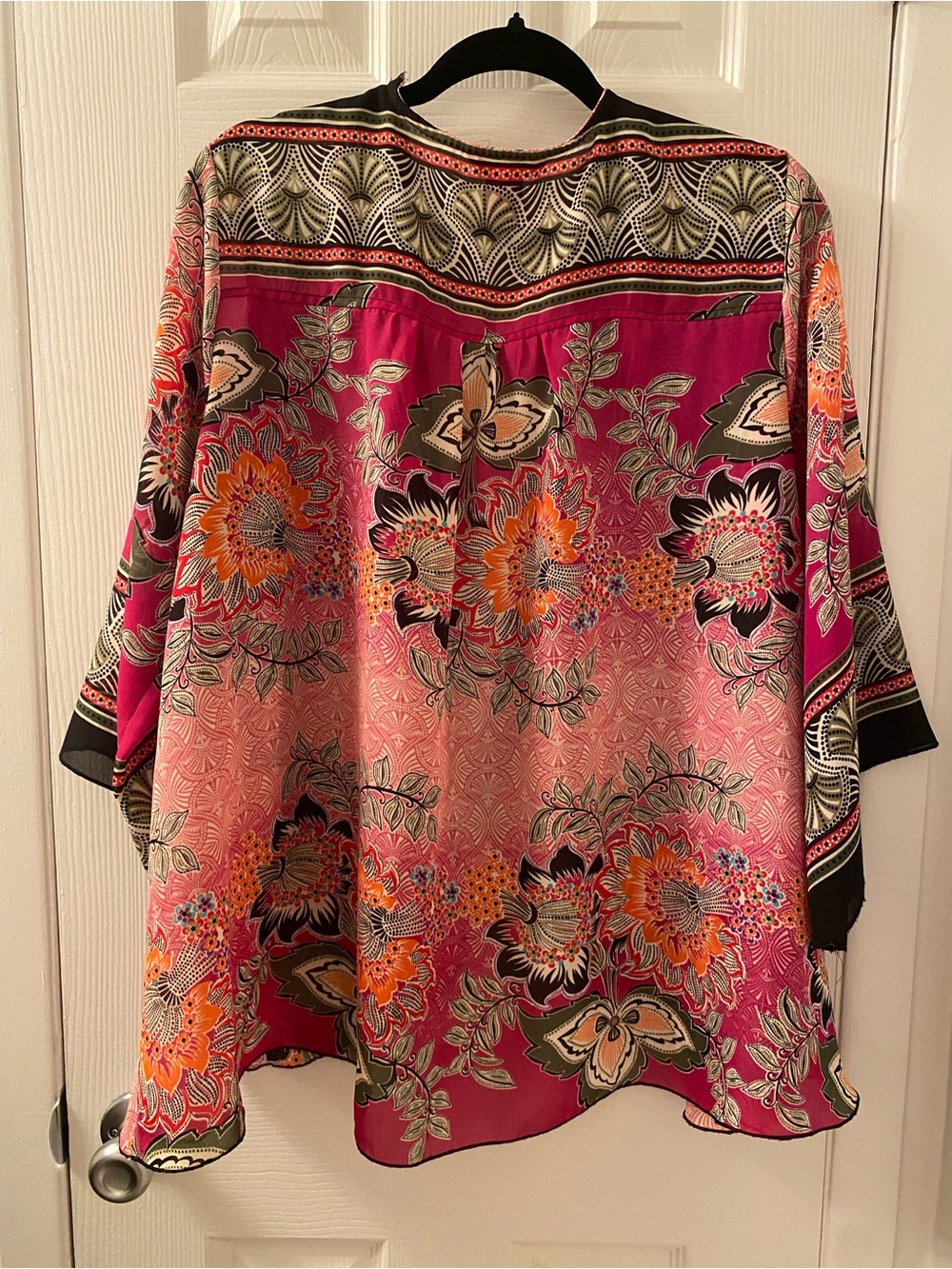 Sunny Leigh Floral Chiffon Kimono - Pink & Black Size M. Stunning Pattern! - Picture 2 of 5